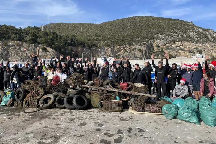 a group of people standing in front of a crowd